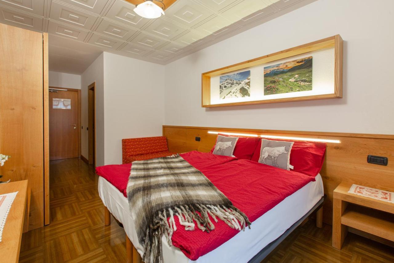 Hotel Biancospino Lanzada Exteriér fotografie