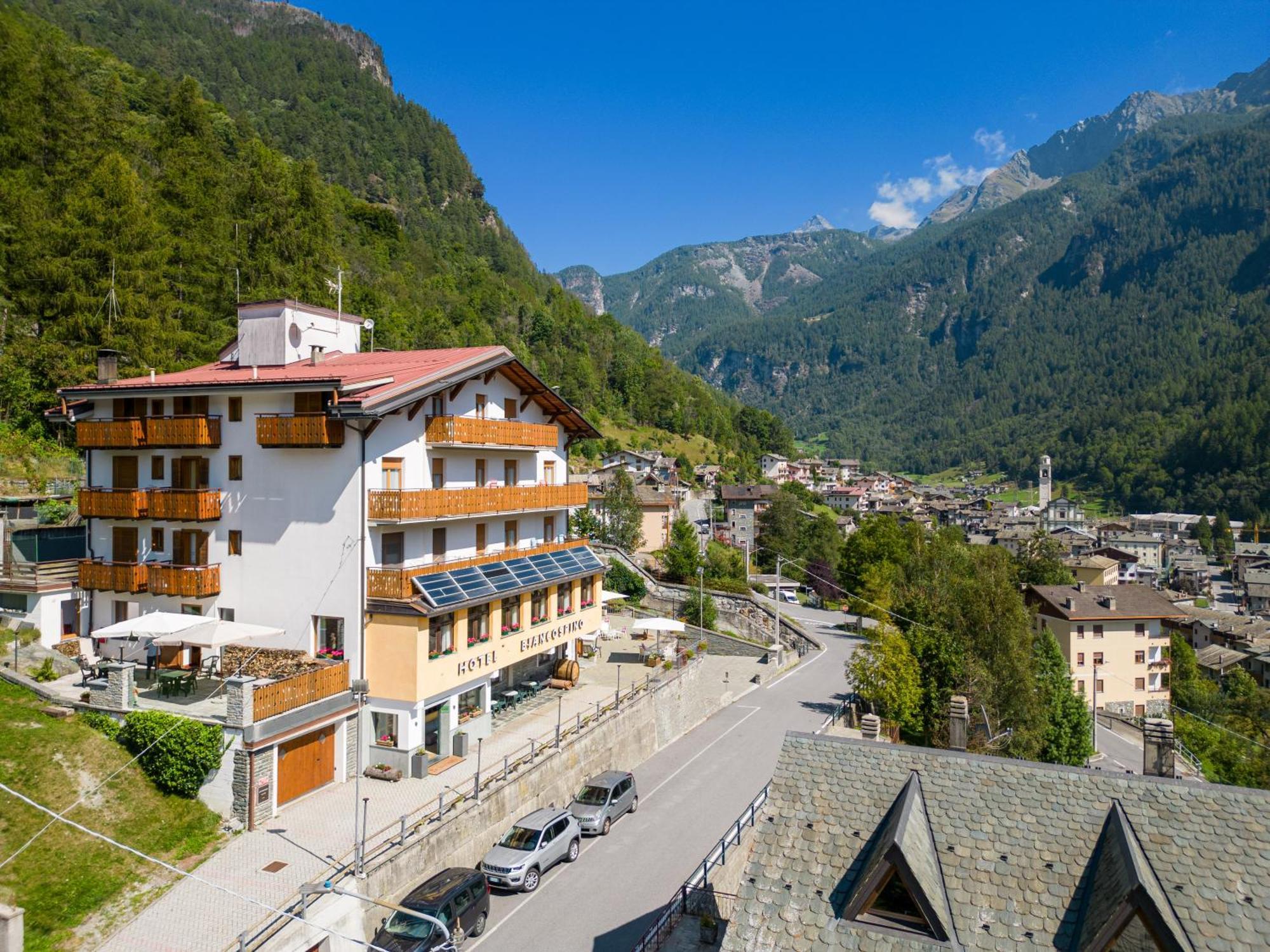 Hotel Biancospino Lanzada Exteriér fotografie